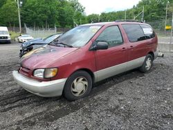 Salvage cars for sale at Finksburg, MD auction: 2000 Toyota Sienna LE