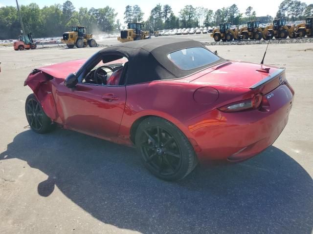 2021 Mazda MX-5 Miata Club