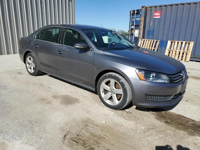 2014 Volkswagen Passat SE