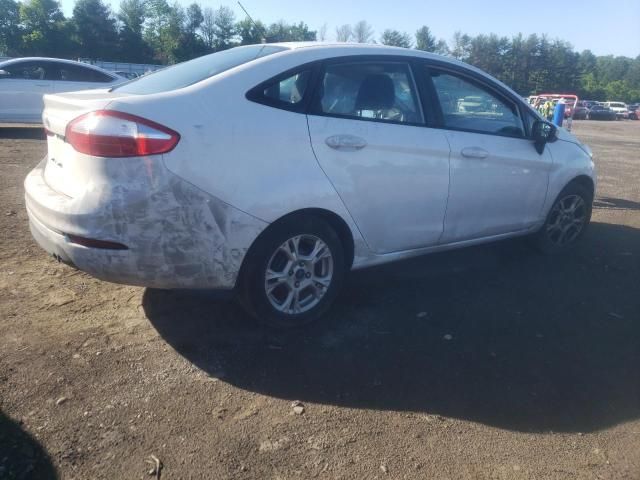 2015 Ford Fiesta SE