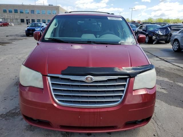 2010 Chrysler Town & Country Touring