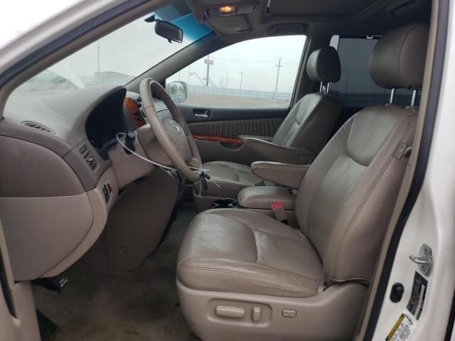 2006 Toyota Sienna XLE