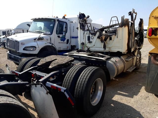 2016 Freightliner Cascadia 125