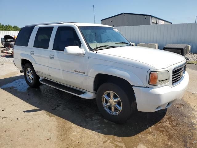 2000 Cadillac Escalade