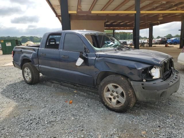 2005 Dodge Dakota Quad SLT