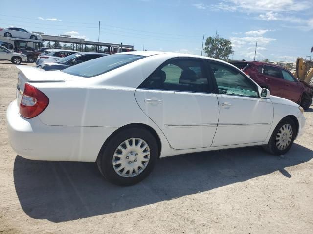 2004 Toyota Camry LE