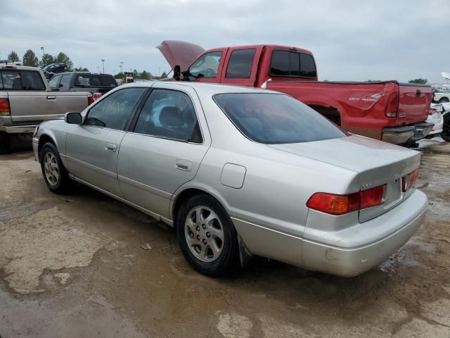 2000 Toyota Camry LE