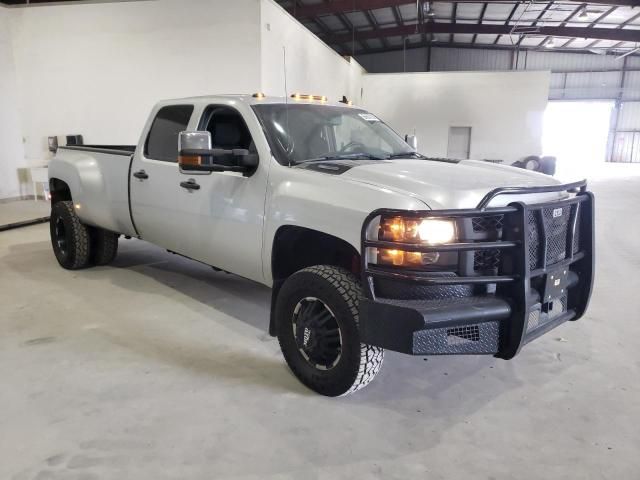 2014 Chevrolet Silverado K3500 LT