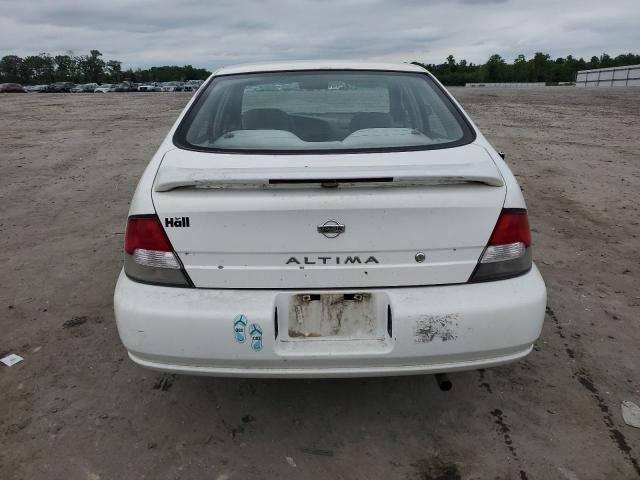 1999 Nissan Altima XE