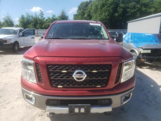 2017 Nissan Titan XD SL