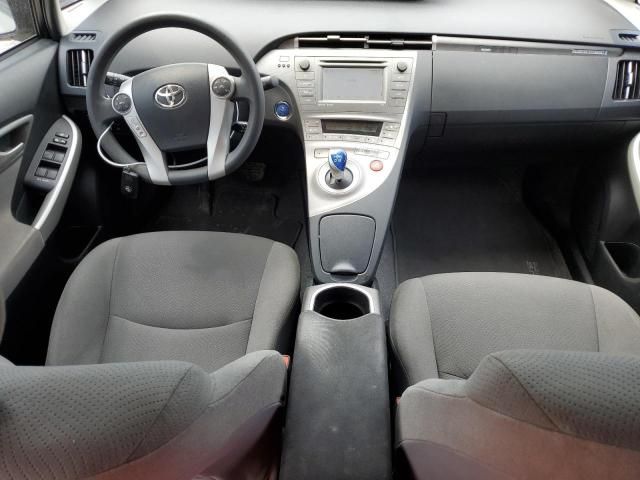 2014 Toyota Prius PLUG-IN