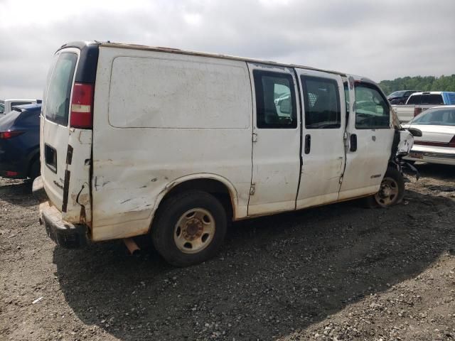 2004 Chevrolet Express G2500