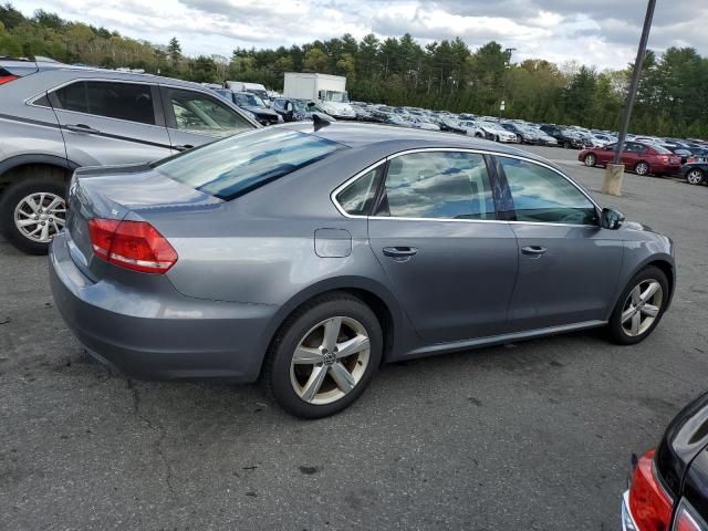 2012 Volkswagen Passat SE