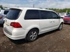 2009 Volkswagen Routan SE