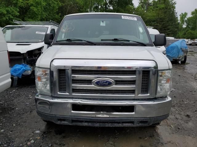 2014 Ford Econoline E350 Super Duty Van