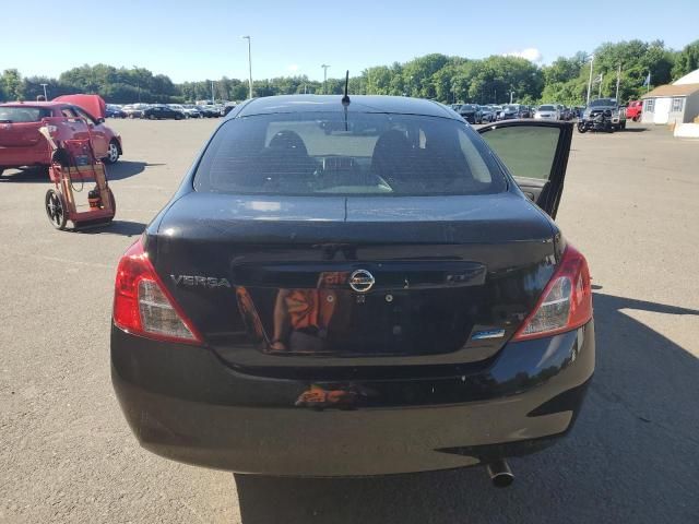 2014 Nissan Versa S