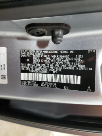 2011 Toyota Sienna LE