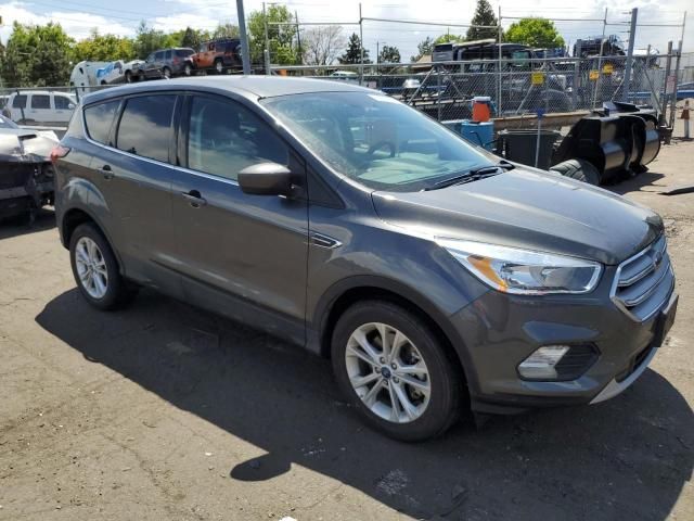 2019 Ford Escape SE