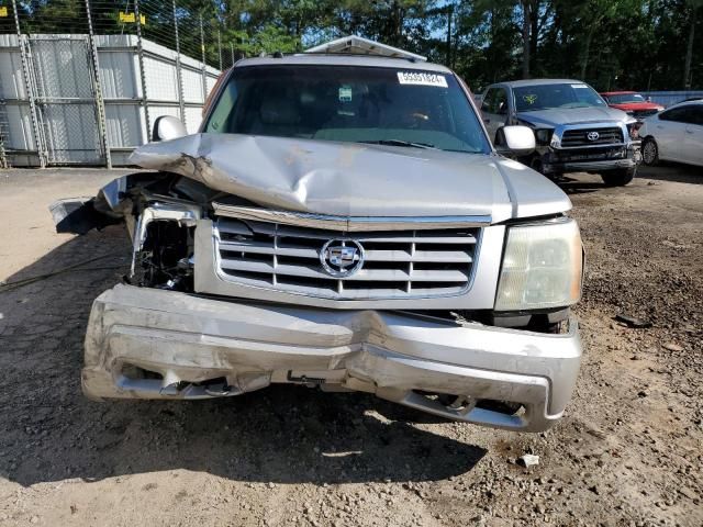 2004 Cadillac Escalade Luxury