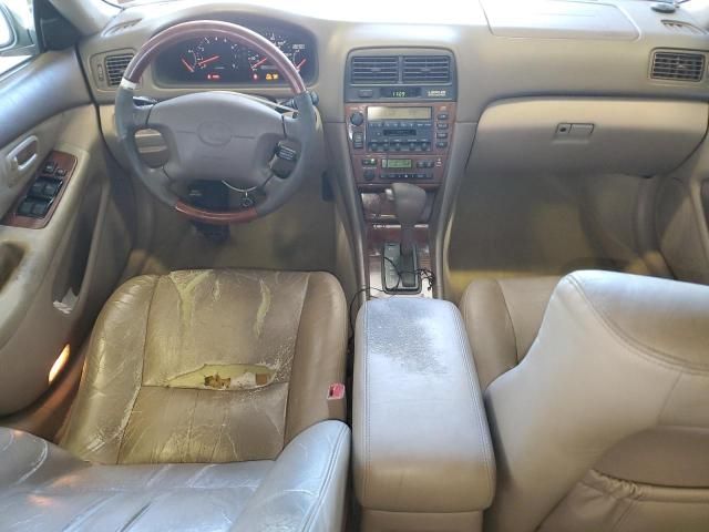 2001 Lexus ES 300