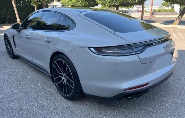 2023 Porsche Panamera Base