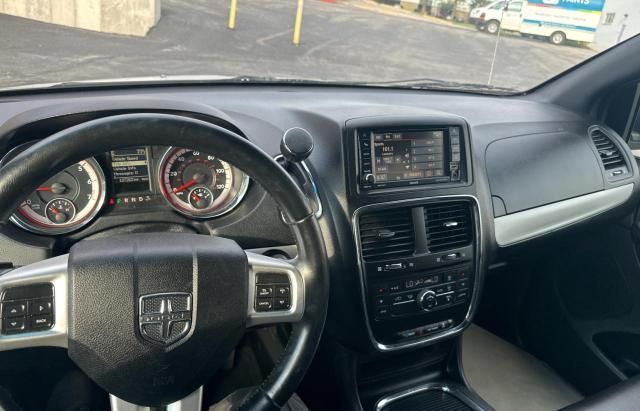 2014 Dodge Grand Caravan R/T