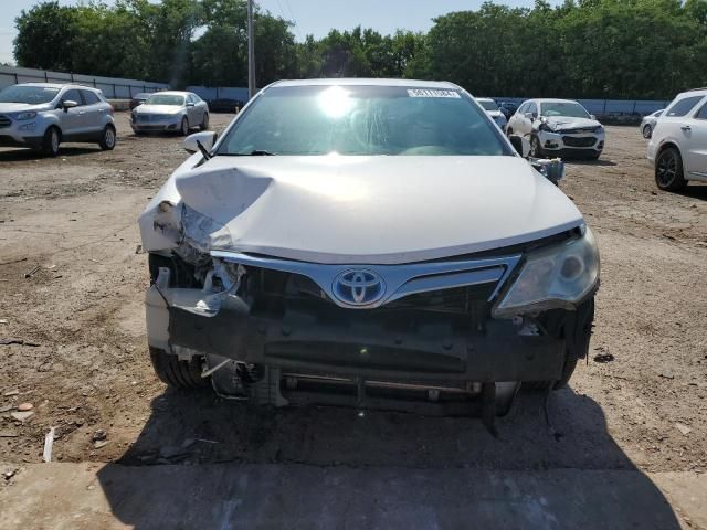 2014 Toyota Camry Hybrid