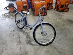 Salvage cars for sale from Copart Fort Pierce, FL: 2000 Serfa Serfa Bicycle