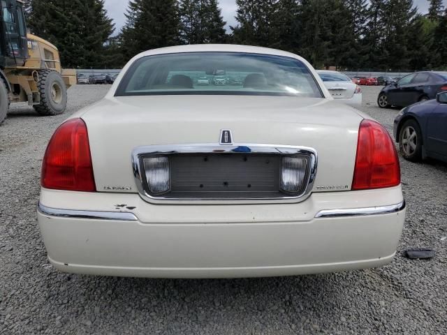 2007 Lincoln Town Car Signature