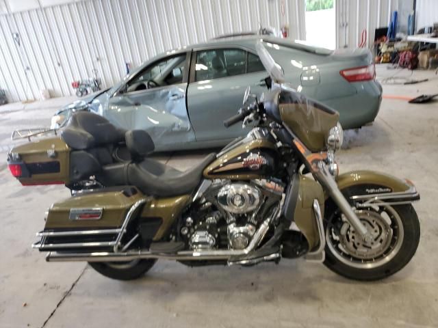 2007 Harley-Davidson Flhtcui