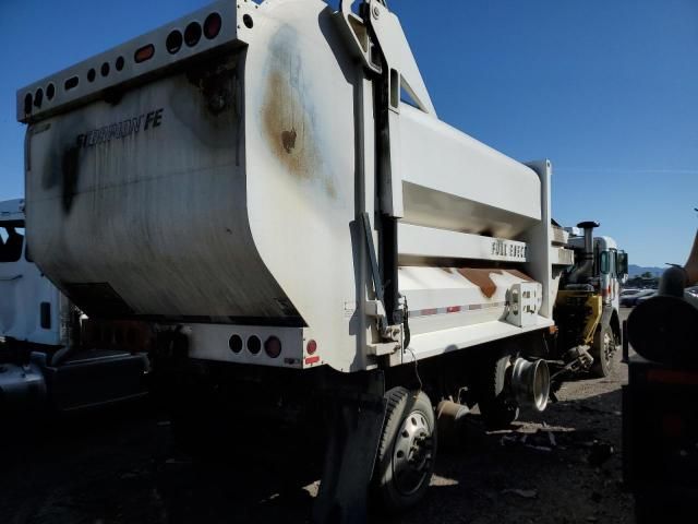 2019 Peterbilt 520