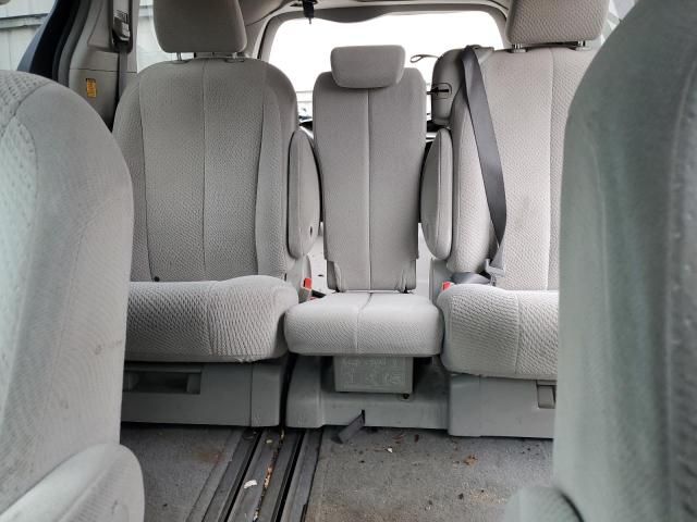 2012 Toyota Sienna LE