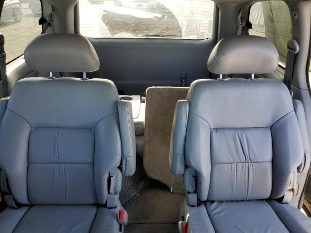 2002 Toyota Sienna LE