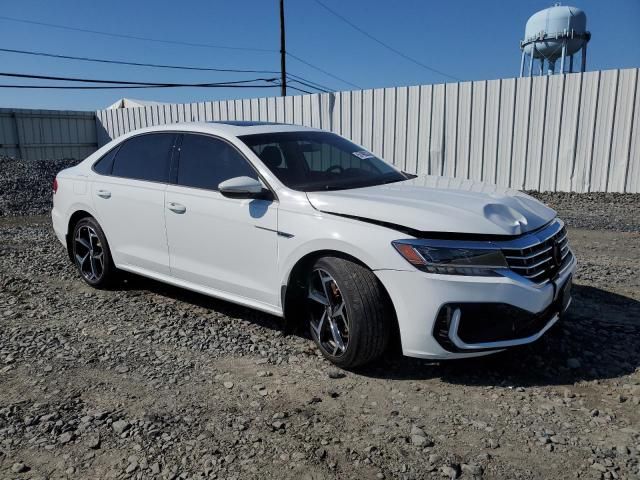 2020 Volkswagen Passat R-Line