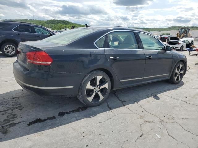 2014 Volkswagen Passat SE