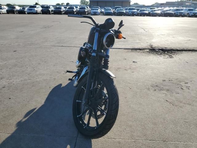 2014 Harley-Davidson XL883 Iron 883