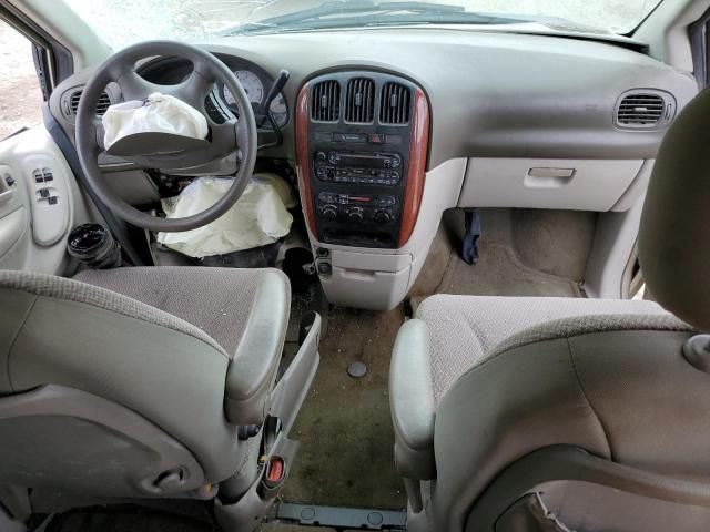 2007 Chrysler Town & Country LX