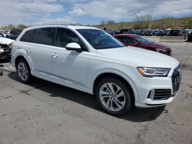 2021 Audi Q7 Premium Plus