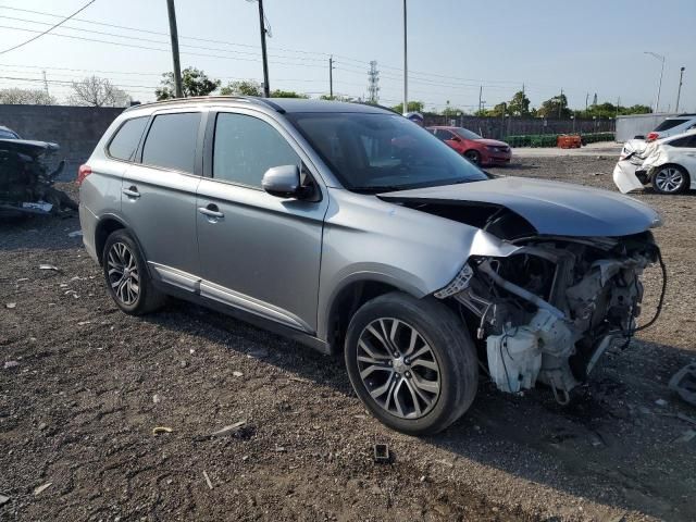 2016 Mitsubishi Outlander SE