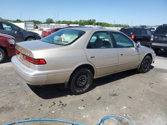 1999 Toyota Camry LE