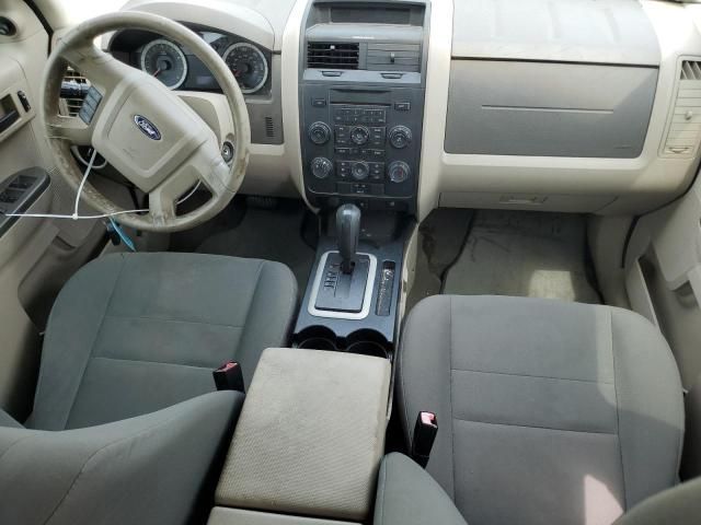 2010 Ford Escape XLS