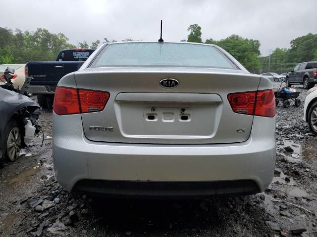 2010 KIA Forte EX