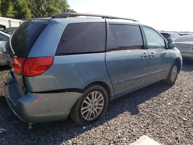 2009 Toyota Sienna XLE