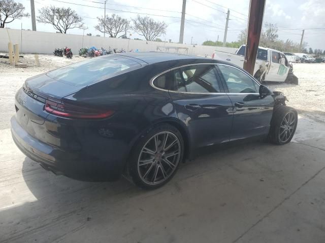 2018 Porsche Panamera 4S