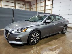 Salvage cars for sale at Columbia Station, OH auction: 2022 Nissan Altima SV