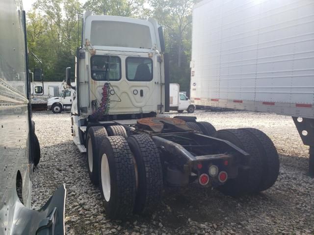 2021 Freightliner Cascadia 126