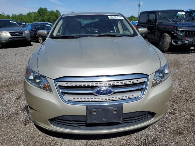 2011 Ford Taurus SEL