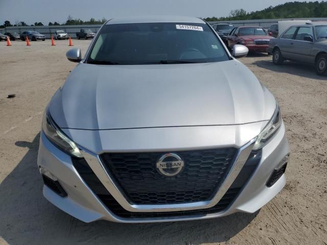 2022 Nissan Altima SV