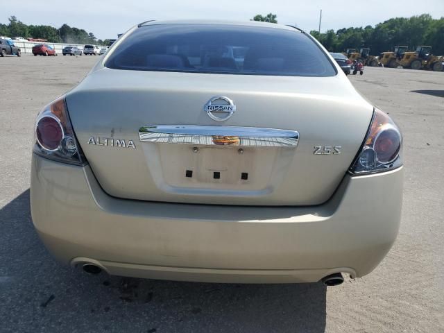 2010 Nissan Altima Base