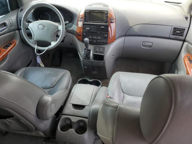 2006 Toyota Sienna XLE